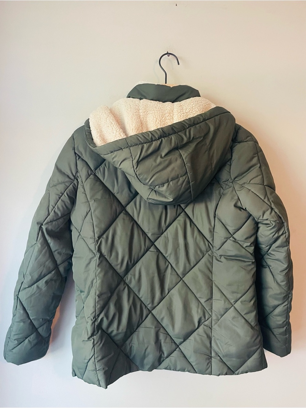 Lauren Ralph Lauren Olive Quilted Puffer Jacket with Cream Sherpa Hood - Picture 6 of 7